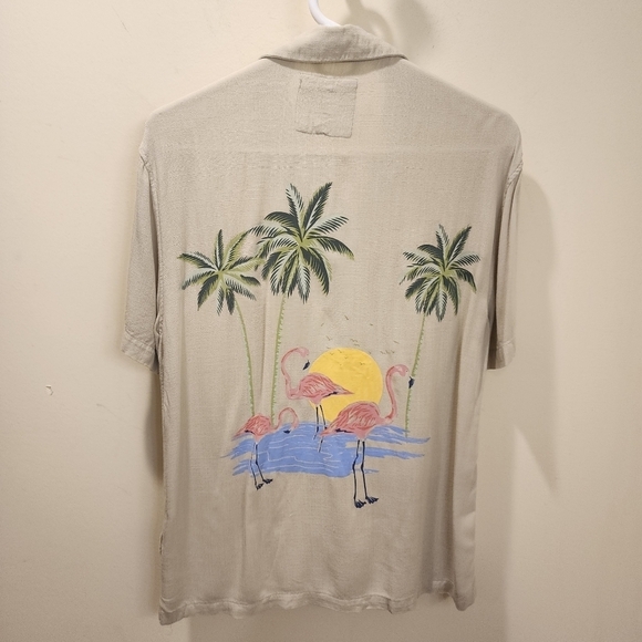 Denim and Flower men's tropical short Sleeves shirt size S - Picture 1 of 7